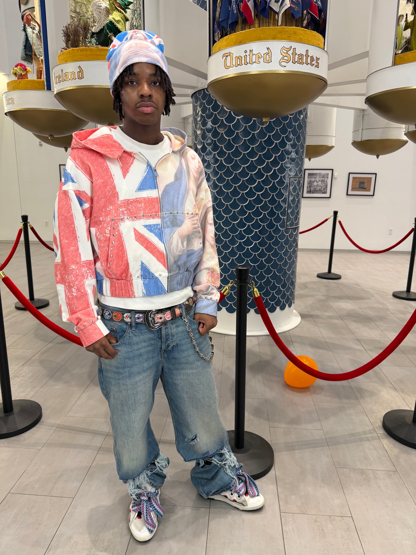 “ UK SAINT MARY “ ZIP CROPPED HOODIE